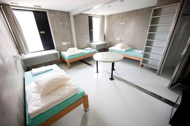 bolje-od-hotela-kako-izgledaju-zatvorske-celije-po-svetu-foto-3.jpg